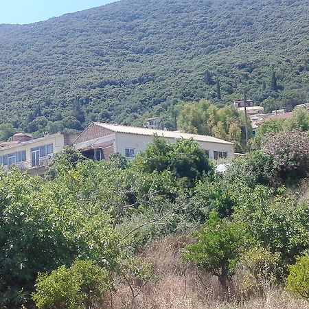 Village House Ágios Matthaíos Kültér fotó